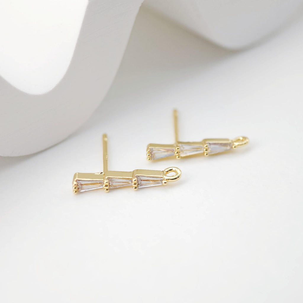 أقراط أذن مستطيلة أنيقة من الزركونيا المكعبة، عمود مطلي بالذهب مع حلقة، أداة يدوية للعثور على الأقراط، لوازم صنع الأقراط بنفسك D0246