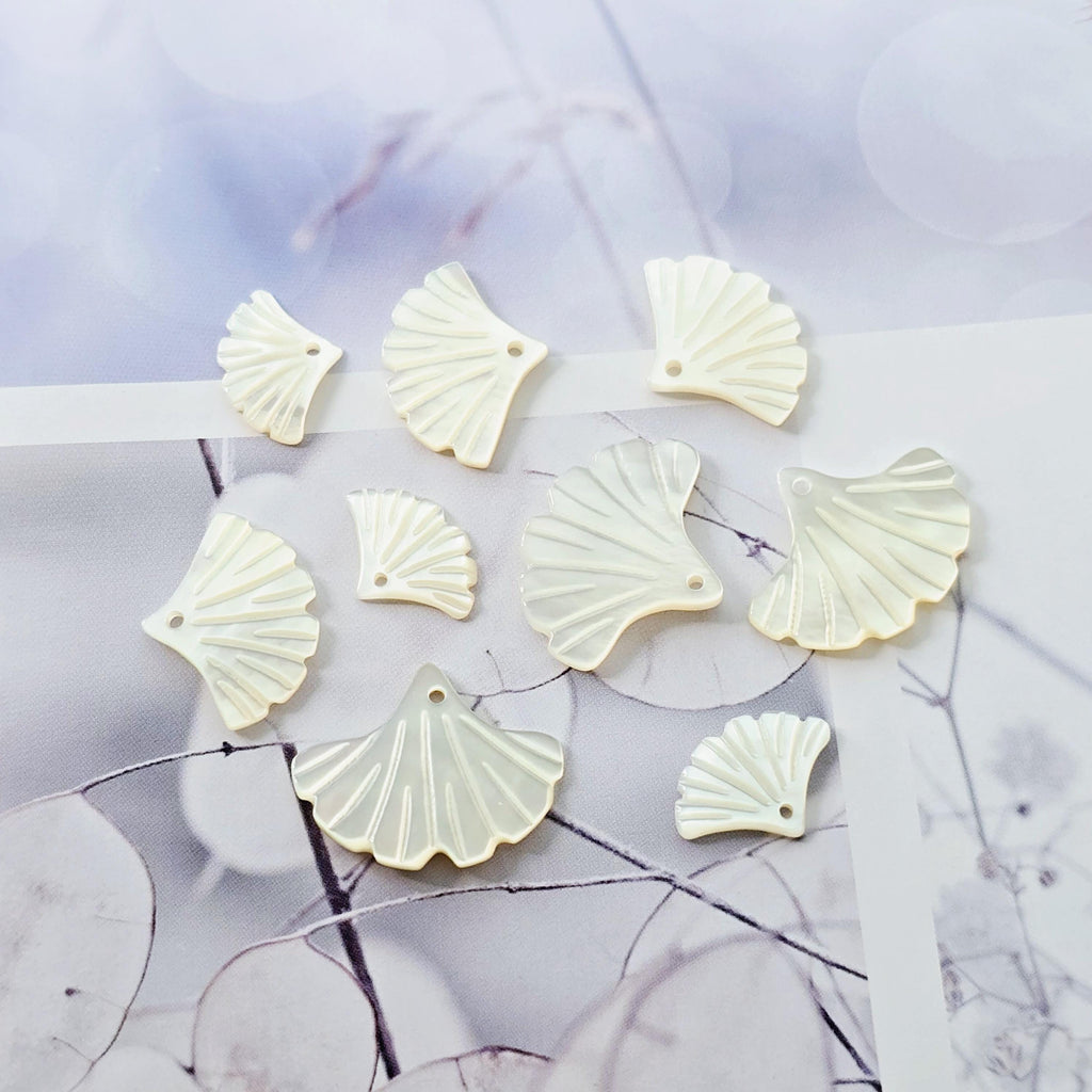 Leaf Shape Shell Pendant, Pearl Oyster Pendant, Shell Charm, Earring Making Findings, Jewelry Making Findings RY065