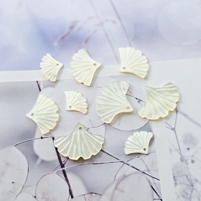 Leaf Shape Shell Pendant, Pearl Oyster Pendant, Shell Charm, Earring Making Findings, Jewelry Making Findings RY065
