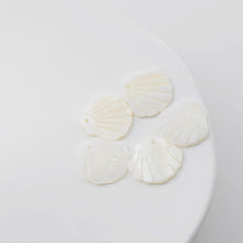 Load image into Gallery viewer, Scallop Shape White Mother-of-Pearl, MOP Shell Pendant, Fan-shaped White Nacre, Shell Charm, Mother of Pearl Jewelry Making Findings RY019