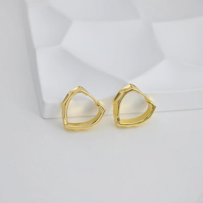 Heart Shape Ear Hoops, Gold Hoops, 21.7mm, 18K Gold Plated Leverback Earrings, Huggie Hoops Earring D0566