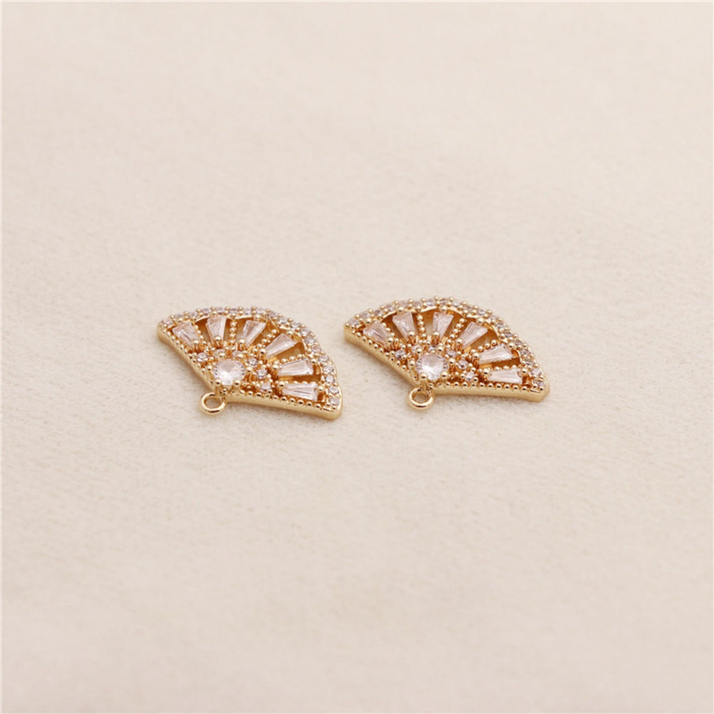 CZ Pave Fan Shape Charm, Cubic Zircon Crystal Fan Pendant, Bracelet Necklace Pendant, Gold Plated Charm, Jewelry Findings STG026-F113