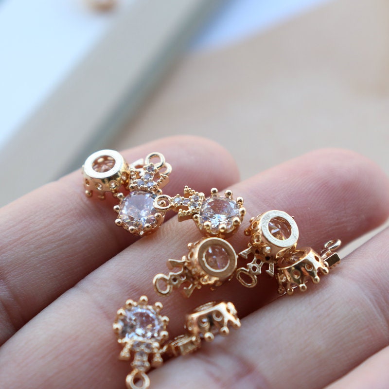 10pcs CZ Pave Crown-shaped Charm, Cubic Zircon Crystal Pendant, Bracelet Necklace Pendant, 14K Real Gold Plated, Jewelry Findings JY066-F155