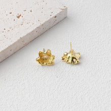 Load image into Gallery viewer, Flower Earring Post, 18K Real Gold Plated Brass Stud Earring With Loop, s925 silver pin, Nickel Free, Earring Finding D0482