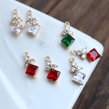 Load image into Gallery viewer, 10pcs Flower Charm, Cubic Zircon Crystal Flower Pendant, Real Gold Plated Brass Earring Charms, Jewelry Findings HL075-F015