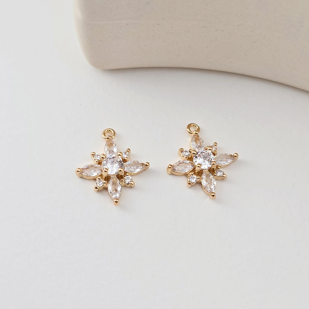 Dije de flor, colgante de flor de cristal de circonita cúbica, dijes para pendientes de circonita cúbica, dijes para pendientes de latón chapado en oro auténtico, accesorios de joyería D0296