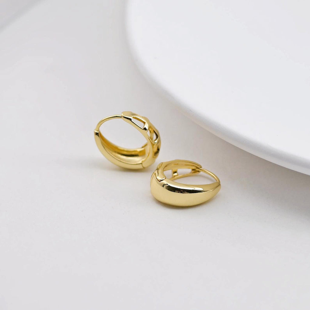 Gold Ear Hoops Pave CZ, Oval Hoops, 18.4mm, 18K Gold Plated Leverback Earrings, Huggie Hoops Earring D0571