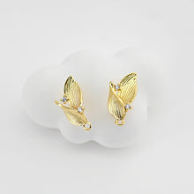 Cargar imagen en el visor de la galería, Poste para pendientes de hoja, pendiente de botón de latón chapado en oro auténtico de 18 quilates con aro, pavé de circonitas, pasador de plata S925, sin níquel, fornitura para pendientes D0435