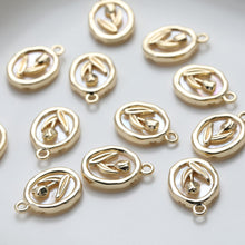 Load image into Gallery viewer, Tulips Oval Shell Pendant, 14K Gold/Silver, Oval Charm, Real Gold Plated, Jewelry Making Findings GZ507