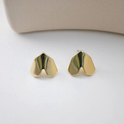 قرط ذهبي على شكل قلب مقلوب، أقراط مطلية بالذهب عيار 18 قيراطًا، خالية من النيكل، 11 × 11.8 مم، قرط أذن على شكل قلب ذهبي مصقول مع حلقة D0202