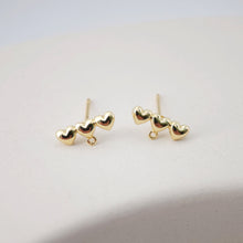 تحميل الصورة إلى عارض المعرض، قرط على شكل قلب حب مصقول بالذهب، أقراط مطلية بالذهب عيار 18 قيراطًا، خالية من النيكل، 12.8 مم، قرط على شكل قلب مع حلقة D0192