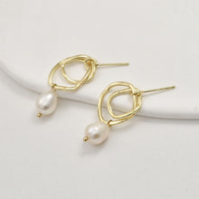 تحميل الصورة إلى عارض المعرض، قرط أذن غير منتظم بحلقة مزدوجة، دبوس أذن من الفضة الاسترلينية 925 خالٍ من النيكل، مشبك أذن ذهبي/فضي، قرط مضاد للحساسية LL196