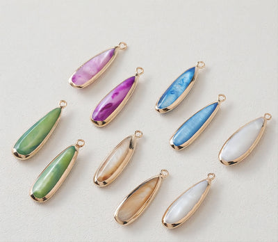 Drop Shape Shell Pendant, 14K Gold Plated, Stained Shells Charm, Necklace Making, Jewelry Making Findings GK021