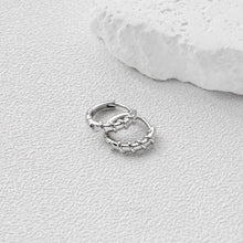 Load image into Gallery viewer, Twisted Ear Hoops, Round Hoops, 14mm, 18K Gold Plated Leverback Earrings, Huggie Hoops Earring D0513