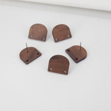 تحميل الصورة إلى عارض المعرض، أقراط خشبية من 4 قطع، أقراط خشبية شبه منحرفة للنساء، مصنوعة من خشب الجوز المعاد تدويره، خالية من النيكل، أقراط هندسية مميزة، رقم المنتج JT974