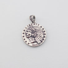 Load image into Gallery viewer, Round Portrait Pendant, Eagles Charm, 18K Gold Plated, Antique Silver, Necklace Making Charm, Jewelry Findings S1158