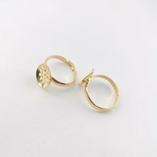 Cargar imagen en el visor de la galería, Anillo ajustable en blanco, copa con múltiples orificios, anillo sin terminar, engaste de cabujón redondo, oro de 14 quilates, base de anillo de plata, anillo minimalista ZX168