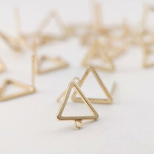 Load image into Gallery viewer, 4pcs 14K Gold Triangle Post With Loop, Openwork Triangle Stud Earring Nickel Free, 12x10mm, Hypoallergenic Earring Findings Z075