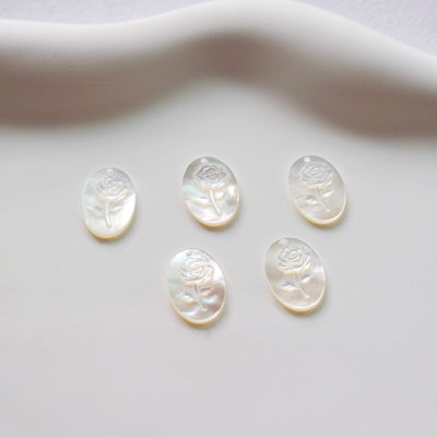 Oval-shaped Rose Mother-of-Pearl, MOP Shell Pendant, Engraved White Nacre, Shell Charm, Mother of Pearl Jewelry Making Findings RY031