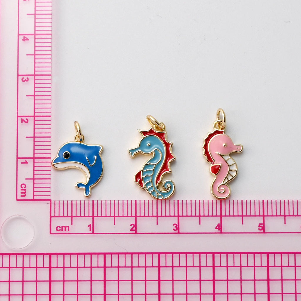 Colgante de delfín/caballito de mar, dijes de vida marina esmaltados, chapados en oro de 18 quilates, para hacer pulseras y collares, accesorios de joyería S1410