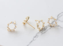 تحميل الصورة إلى عارض المعرض، قرط دائري مع حلقات، دبوس أذن من الفضة الاسترلينية S925 خالٍ من النيكل، مرصع بأحجار الزركونيا المكعبة الصغيرة، 12 مم، مطلي بالذهب عيار 14 قيراطًا، G0014