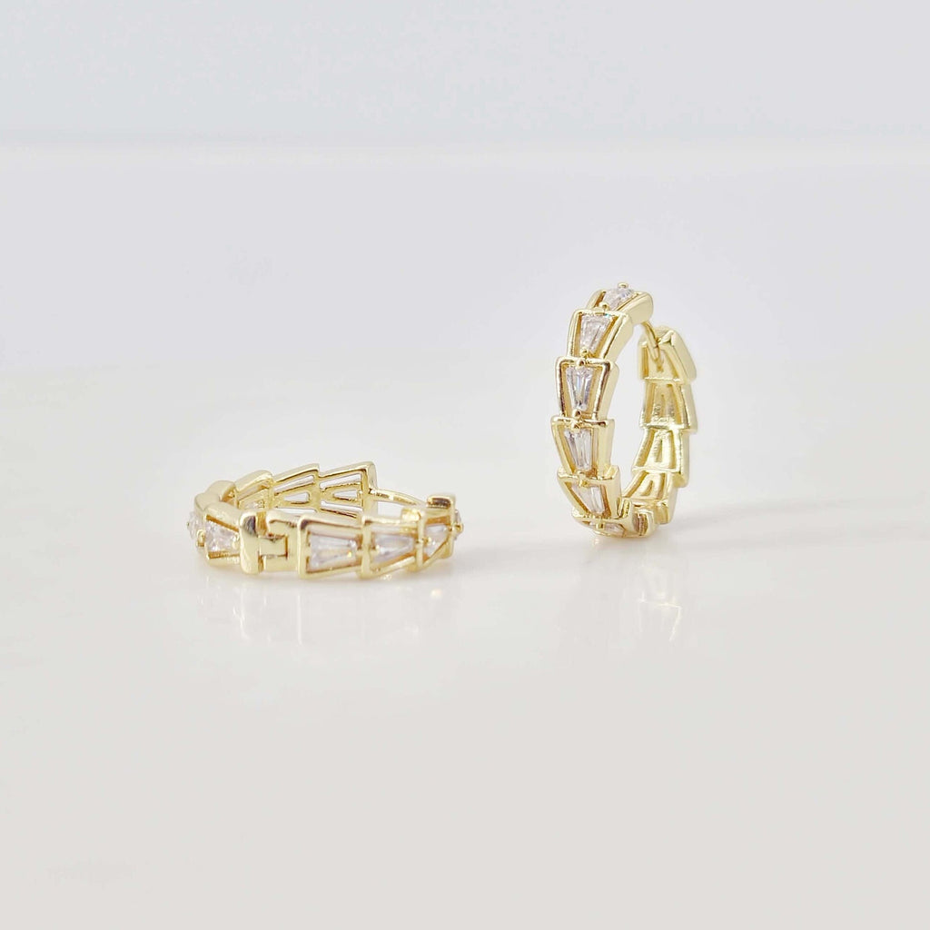 Cubic Pave Ear Hoops, 18.6mm 18K Gold Plated Leverback Earrings, Huggie Hoops Earring Finding with Loops S20657