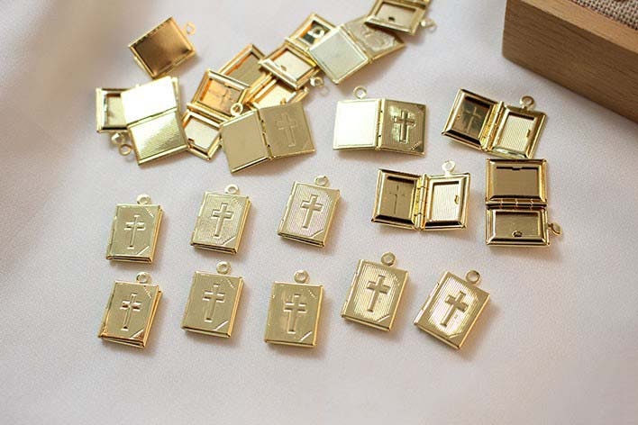 Shiny Heart Locket Charms, 18K Gold Plated, Key to my heart, Love Pendant, Necklace Making Pendants, Jewelry Findings GZ313