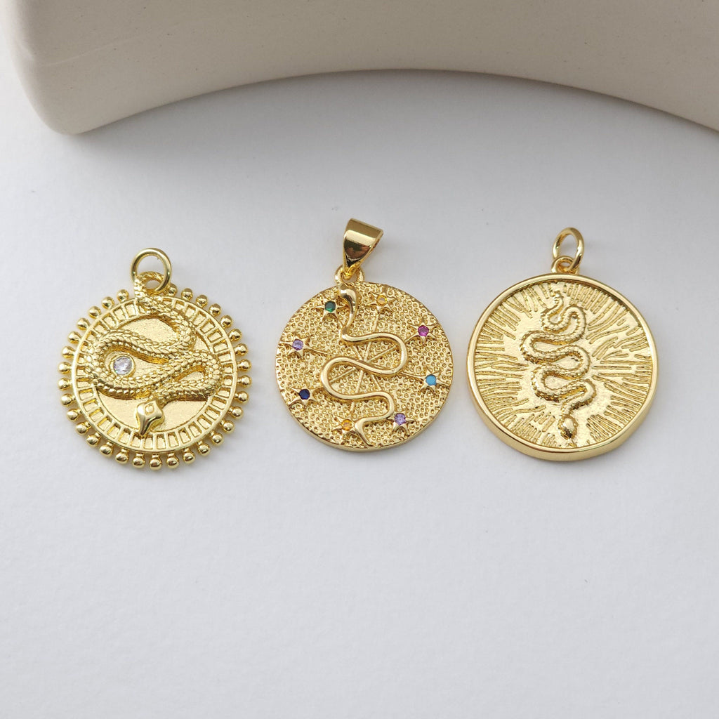 Snake Charm, Dainty CZ Pave, Round Pendant, 18K Gold Plated, Snake Pendant, Bracelet Necklace Making Charm, Jewelry Finding S1229