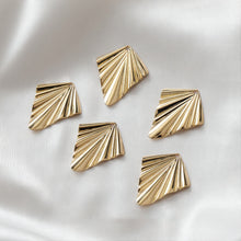 Load image into Gallery viewer, Rhombus Shaped Ruffled Textured Pendant, Charm, 14K Gold/Silver Plated, Jewelry Making Findings JH014