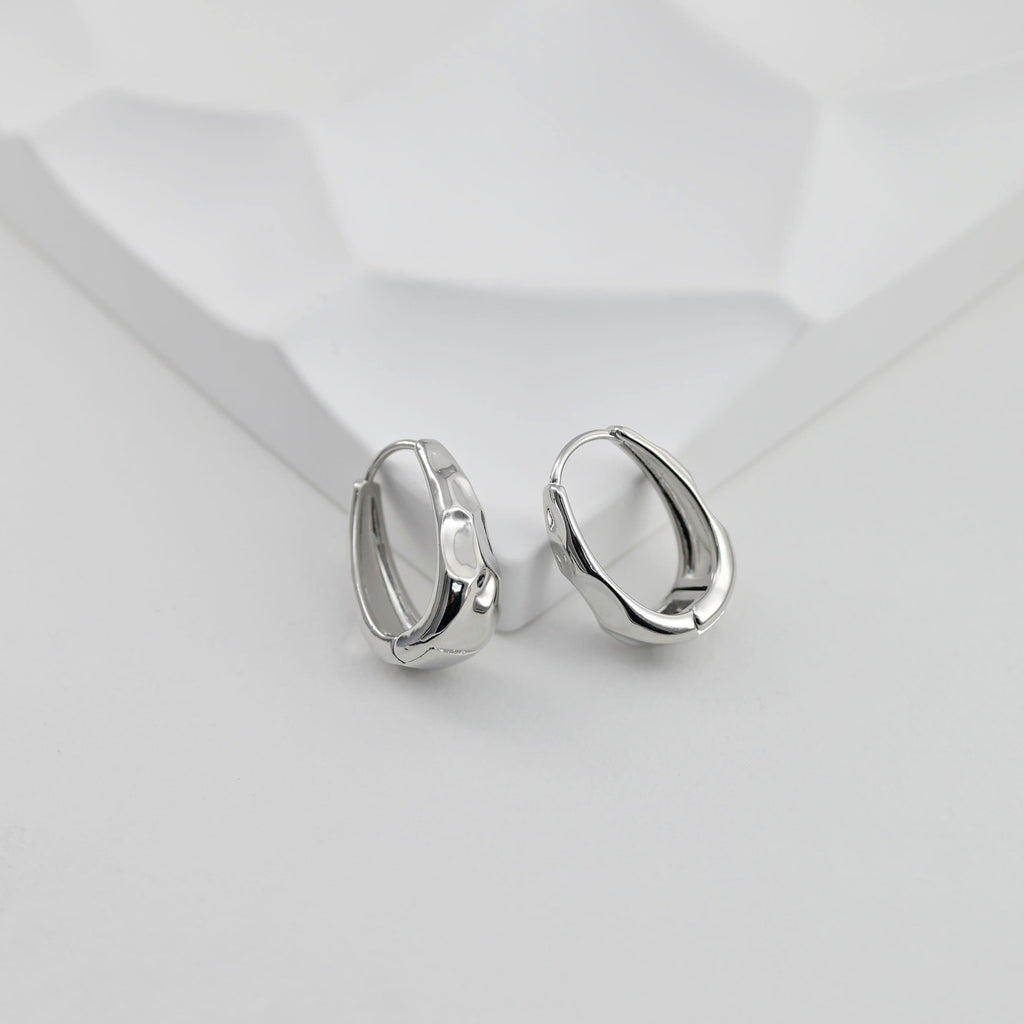 Gold Oval Ear Hoops, 18K Gold/Silver Plated Leverback Earrings, Huggie Hoops Earring D0565