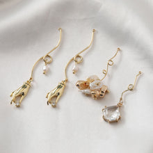 Load image into Gallery viewer, 10pcs Danity Line Connector with loops, 29mm, 14K Gold/Silver Plated Earring Making Findings, Jewelry Findings JG037