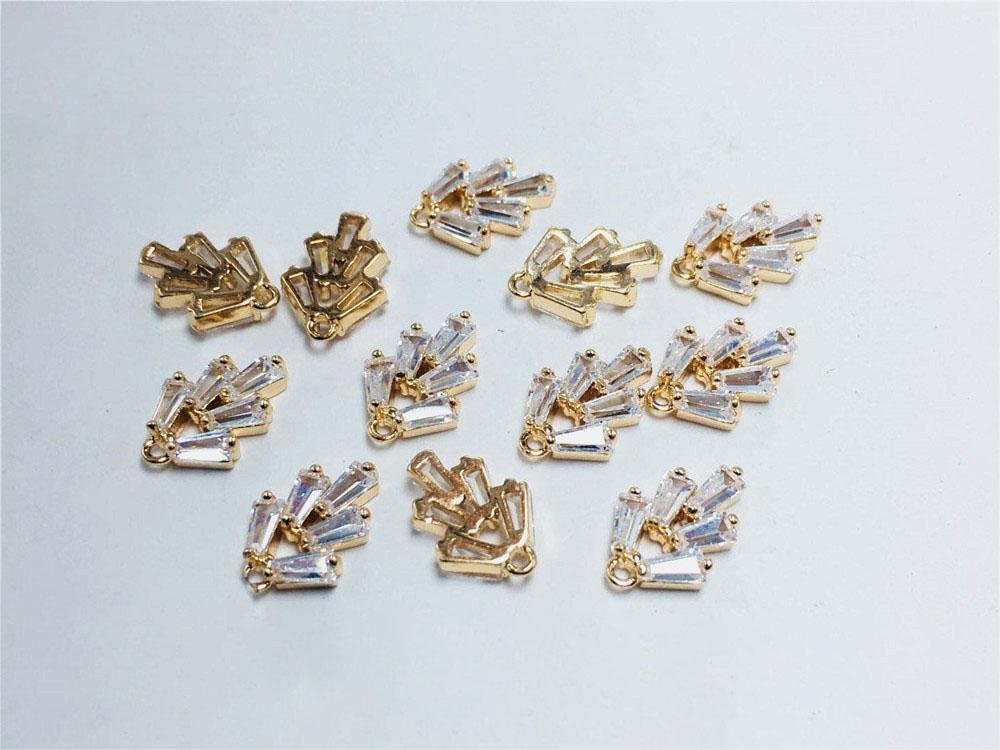 5pcs CZ Pave Leaves Charm, Cbuic Zircon Crystal Leaf Pendant, Bracelet Necklace Pendant, Gold Plated Charm,Jewelry Findings L003-F280