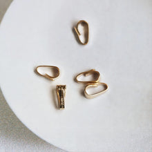 Load image into Gallery viewer, 10pcs- 14K Gold Filled Pendant Top, Teardrop Connector, Pendant Snap on Bails, Clasp Link, 3mm, USA, 1/20 GF Jewelry Making BL010