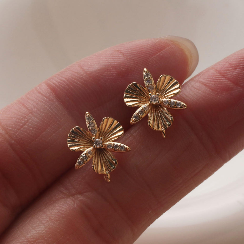 Cubic Zirconia Flower Post Earrings, Gold Plated Earring Post with Loop, Hypoallergenic, Handmade Earring Finding,DIY Earring Supplies GZ765