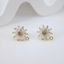تحميل الصورة إلى عارض المعرض، أقراط على شكل زهرة من الزركونيا المكعبة، مطلية بالذهب مع حلقة، مضادة للحساسية، أدوات يدوية الصنع، لوازم صنع الأقراط بنفسك D0031