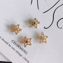 Cargar imagen en el visor de la galería, 10 dijes de estrella diminutos, colgante de estrella cúbica de cristal, conector de estrella, chapado en oro de 18 quilates, dijes para collar, accesorios de joyería MY067-F051