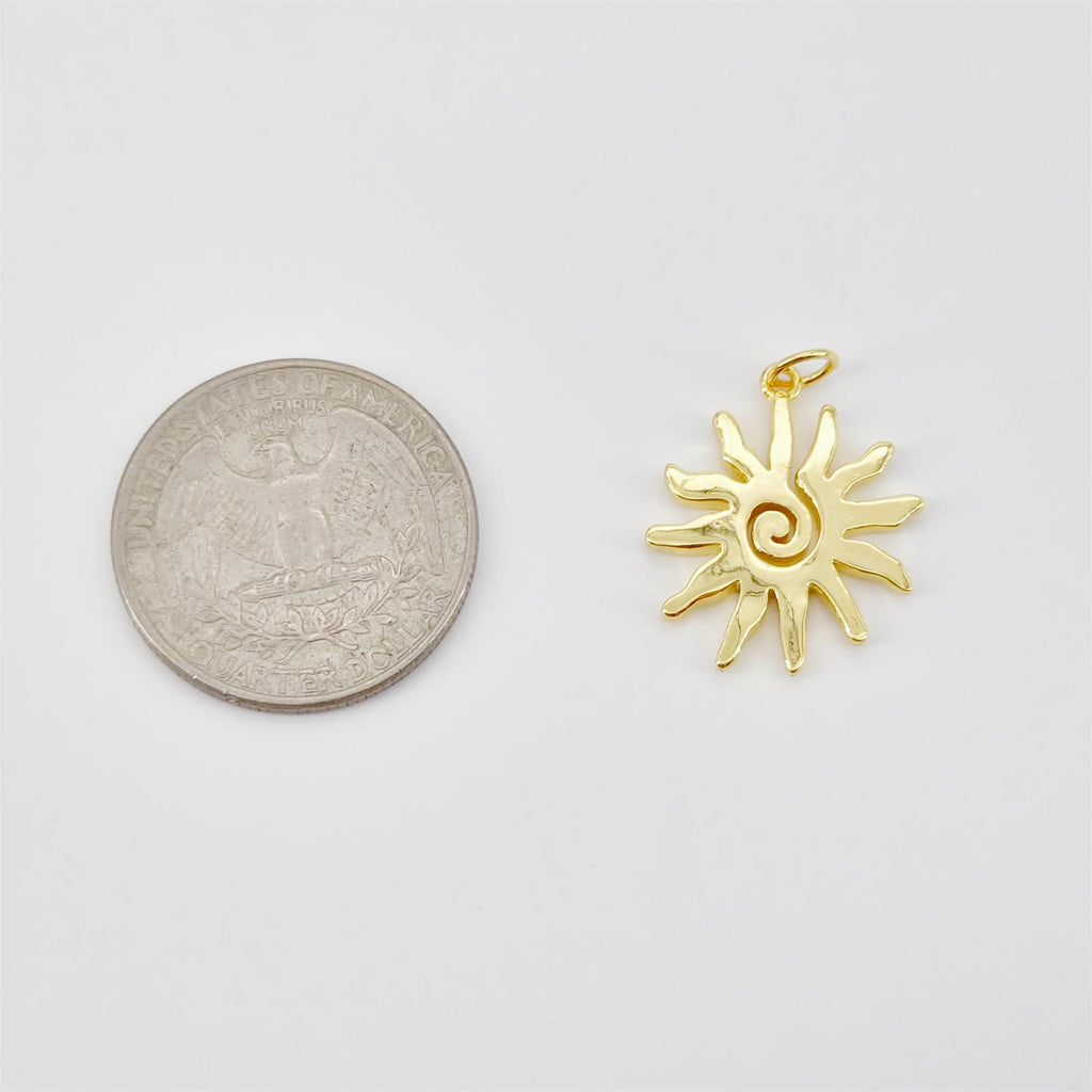 Gold Sun Charm, Sun With Rays Pendant, 18K Gold Plated, 18.5x22mm, Necklace Making Charm, Jewelry Findings S20673