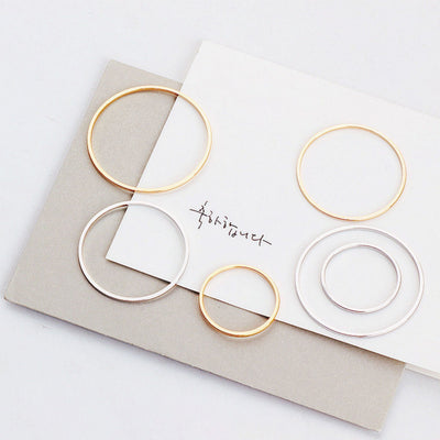 10pcs- 14K Gold Plated Circle Pendant , 8/15/20/25/30/40mm, Nickel Free Circle Charm, Connectors, DIY Jewelry Making Findings JY025