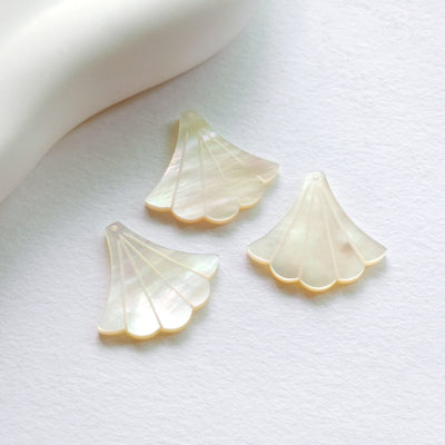 Fan-shaped White Mother-of-Pearl, MOP Shell Pendant, Sector White Nacre, Shell Charm, Mother of Pearl Jewelry Making Findings RY023