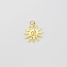 Load image into Gallery viewer, Gold Sun Charm, Sun With Rays Pendant, 18K Gold Plated, 18.5x22mm, Necklace Making Charm, Jewelry Findings S20673