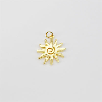 Gold Sun Charm, Sun With Rays Pendant, 18K Gold Plated, 18.5x22mm, Necklace Making Charm, Jewelry Findings S20673