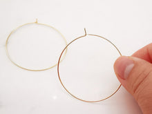 Load image into Gallery viewer, 20pcs Circle Wire Pendant, Gold Plated Circle Pendant, 25/30/35/40mm, Circle Earring Findings for Beading, DIY Jewelry Findings Z024