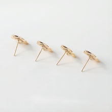 تحميل الصورة إلى عارض المعرض، قرط ذو سطح محدب غير منتظم مع حلقة، أقراط من الذهب عيار 14 قيراطًا وفضة S925 خالية من النيكل، نتائج قرط مضادة للحساسية GE046