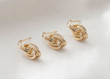 Load image into Gallery viewer, Vintage Multi-Ring Ear Post, S925 Silver Ear Pin Nickel Free Earrings, Gold/Silver Ear Stud, Hypoallergenic Earring Findings G004