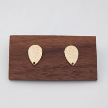 Load image into Gallery viewer, 10pcs 18K Gold Teardrop Post With Loop, Frosted Surface Earrings Stud Nickel Free, Hypoallergenic Earring Findings ZX183