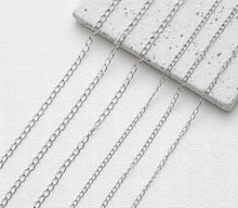 Load image into Gallery viewer, Silver Plated Cable Chain, 2.5mm, 3mm in Flat, Necklace Link Chain, Unfinished Chain, Hypoallergenic, Necklace Making Findings GT006