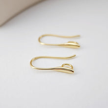 Load image into Gallery viewer, Fish Hooks, 18K Gold Plated Ear Wires, Gold Earring Earring Hooks, Ear Wires for Jewelry Making D0184