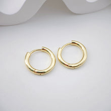 Load image into Gallery viewer, Glossy Surface Earring Hoop, Classic Simple Huggie Earring, Everyday Huggie Hoops Multiple Sizes Customised,Handmade Earring Supplies D0111