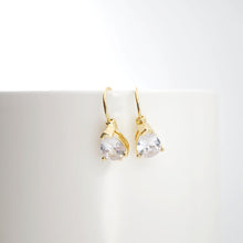 Cargar imagen en el visor de la galería, Alambres para pendientes chapados en oro de 18 quilates, ganchos para pendientes con pavé cúbico, sin níquel, ganchos para pez, alambres para joyería D0176