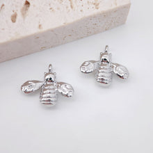 Load image into Gallery viewer, Gold Bee Charm, 18K Gold Plated Bee Pendant, Animal Charm, 12x13mm, Necklace Jewelry Finding S20671